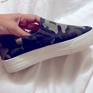 Women’s Camo Platform Sneakers